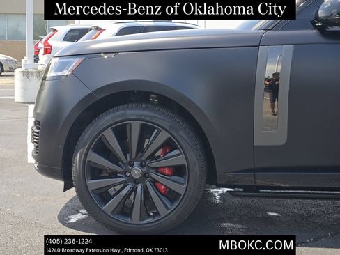 Used 2024 Land Rover Range Rover SV AWD/4WD image 6