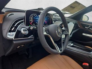 New 2026 Mercedes-Benz E 350 Sedan video 3