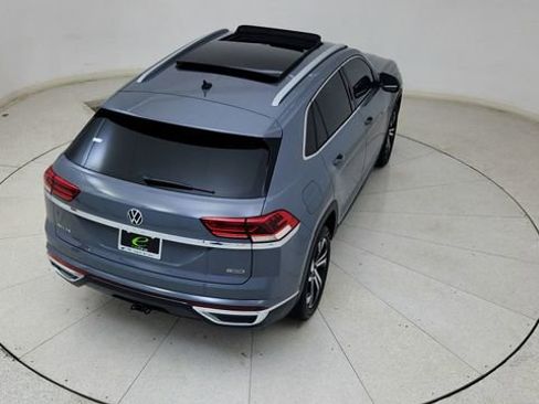 Used 2020 Volkswagen Atlas Cross Sport SEL Premium image 83