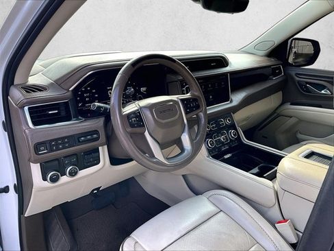 Used 2023 GMC Yukon Denali w/ Advanced Technology Package RWD image 14