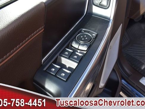 Used 2025 Ford F150 King Ranch image 17
