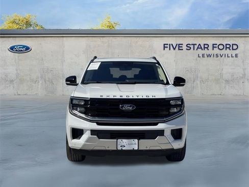 Used 2025 Ford Expedition Max Platinum image 8