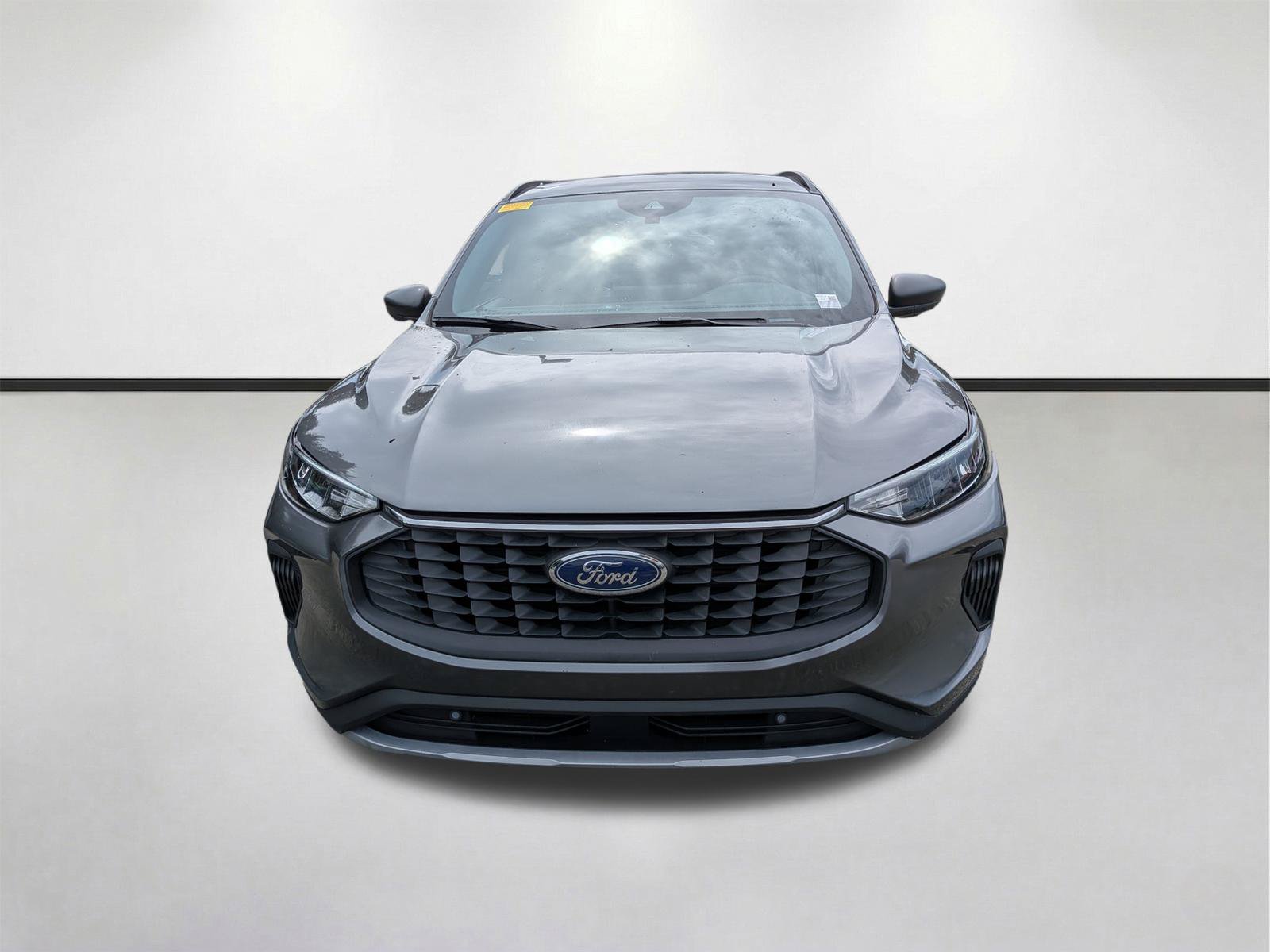 Used 2025 Ford Escape ST-Line w/ Equipment Group 301A FWD image 9