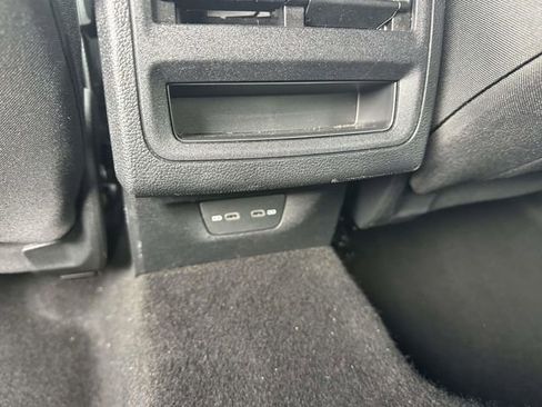 Used 2024 Volkswagen GTI S image 10