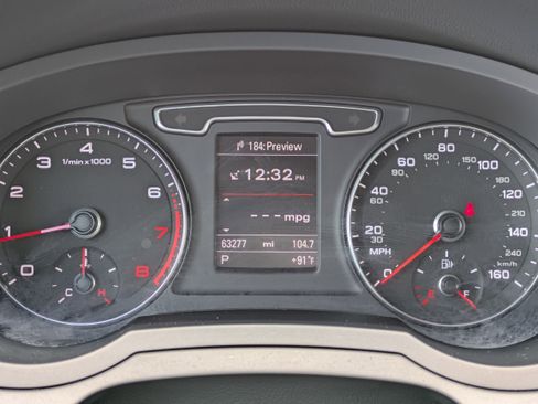 Used 2015 Audi Q3 2.0T Prestige w/ Prestige Package AWD/4WD image 24