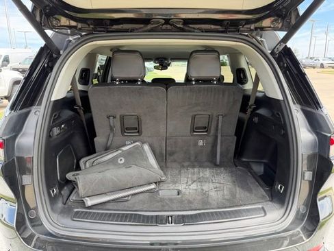 Used 2021 Jeep Grand Cherokee L Limited RWD image 6