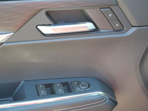 New 2026 GMC Acadia Elevation w/ Black Edition AWD/4WD image 41