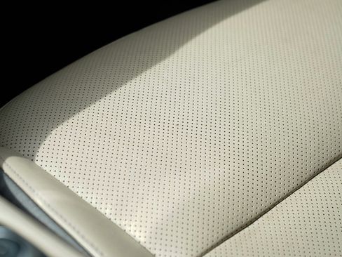 Used 2019 INFINITI QX50 Essential w/ Proactive Package image 19