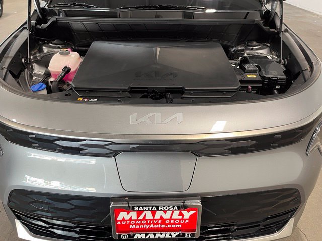 Used 2024 Kia Niro Wind FWD image 9