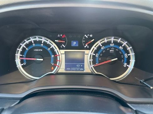 Used 2019 Toyota 4Runner SR5 image 12