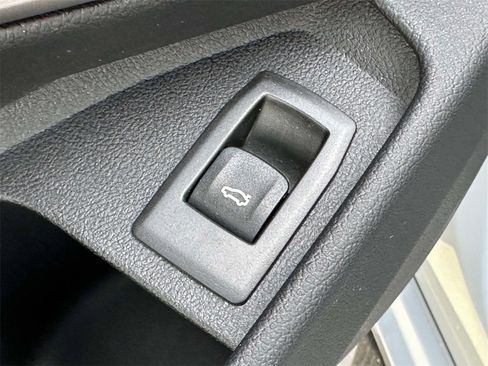 Used 2024 BMW M3 Competition image 22