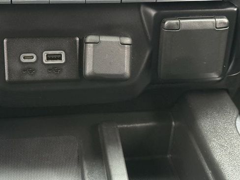 Used 2019 GMC Sierra 1500 SLT RWD image 21