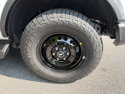New 2026 Ford Bronco Outer Banks AWD/4WD image 19