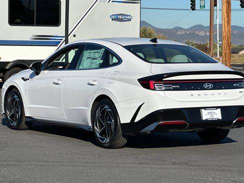 New 2026 Hyundai Sonata SEL AWD/4WD image 6