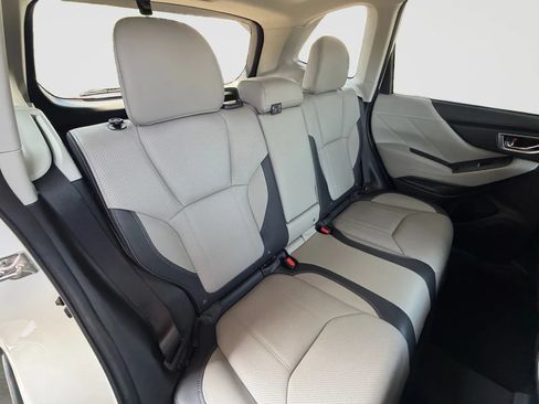 Used 2019 Subaru Forester Limited AWD/4WD image 18
