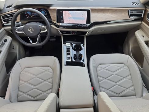Certified 2026 Volkswagen Atlas SE FWD image 21