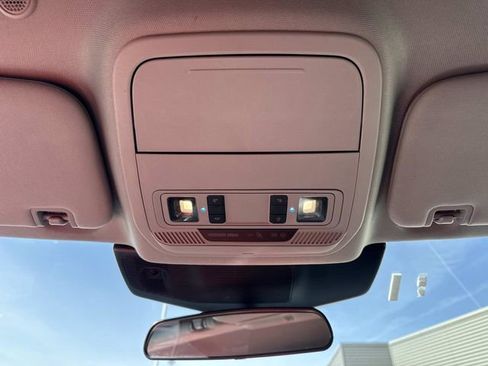 Used 2023 Ford Explorer XLT w/ Equipment Group 202A image 31