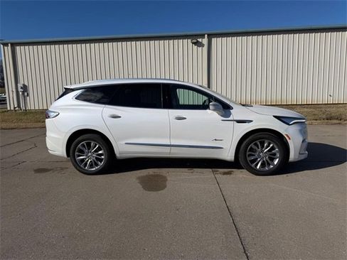 Certified 2024 Buick Enclave Avenir w/ Avenir Technology Package image 2
