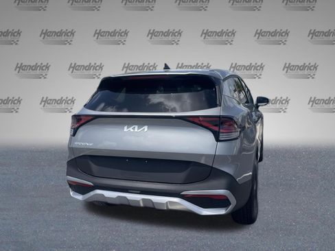 Used 2025 Kia Sportage LX FWD image 10