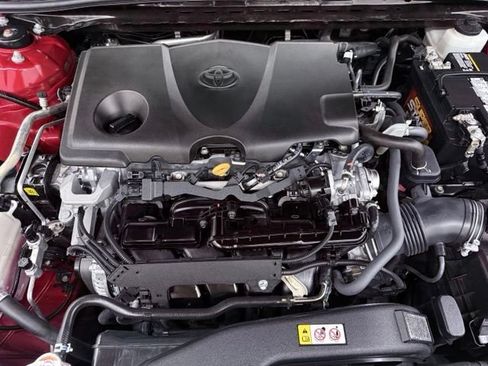 Used 2023 Toyota Camry LE FWD image 11