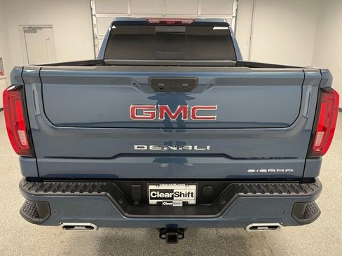 Used 2025 GMC Sierra 1500 Denali w/ Denali Reserve Package AWD/4WD image 10