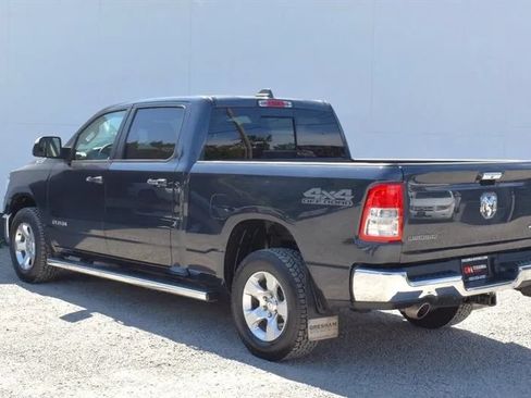 Used 2020 RAM 1500 Big Horn AWD/4WD image 2