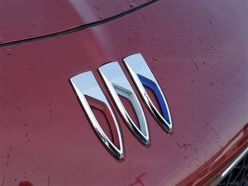 Certified 2024 Buick Encore GX Sport Touring image 28