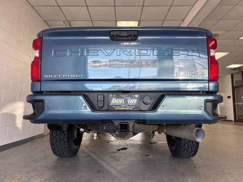 Used 2024 Chevrolet Silverado 2500 High Country w/ High Country Premium Package AWD/4WD image 6