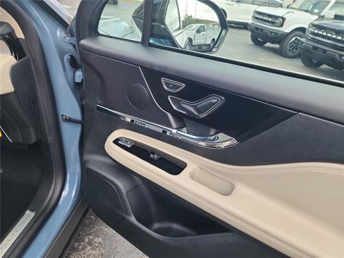 New 2026 Lincoln Corsair Premiere image 23