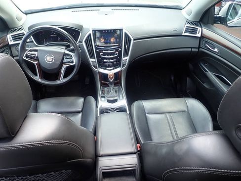 Used 2016 Cadillac SRX Luxury AWD/4WD image 12