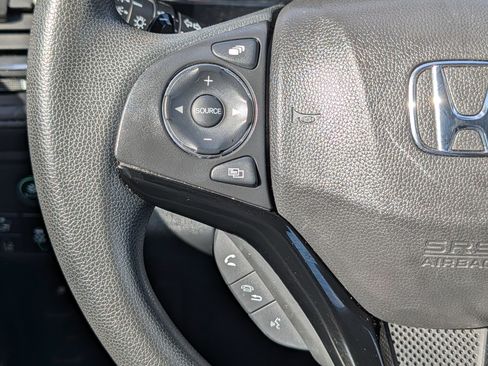 Used 2021 Honda HR-V EX image 31