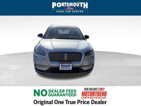 Used 2022 Lincoln Corsair AWD w/ Premium Package image 9