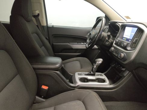 Used 2022 Chevrolet Colorado LT image 21