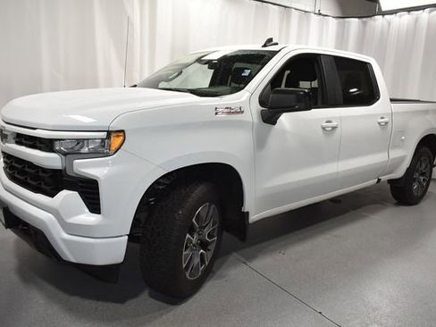 Certified 2024 Chevrolet Silverado 1500 RST AWD/4WD image 12