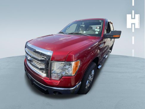 Used 2014 Ford F150 XLT w/ XLT Chrome Package image 3