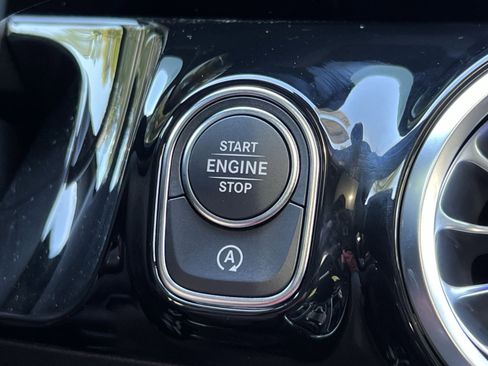 Used 2026 Mercedes-Benz GLA 250 4MATIC image 31