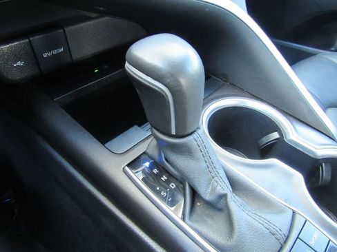 Used 2024 Toyota Camry XLE image 45