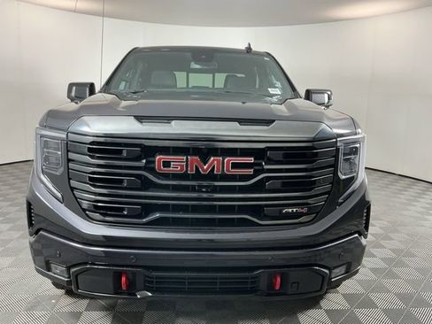 Used 2023 GMC Sierra 1500 AT4 w/ AT4 Premium Package AWD/4WD image 2