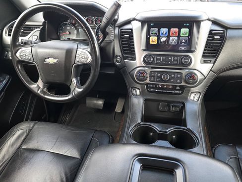 Used 2020 Chevrolet Tahoe LT w/ Texas Edition Package RWD image 10