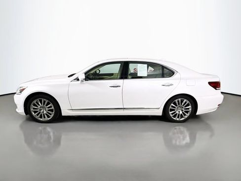 Used 2017 Lexus LS 460 L RWD image 4