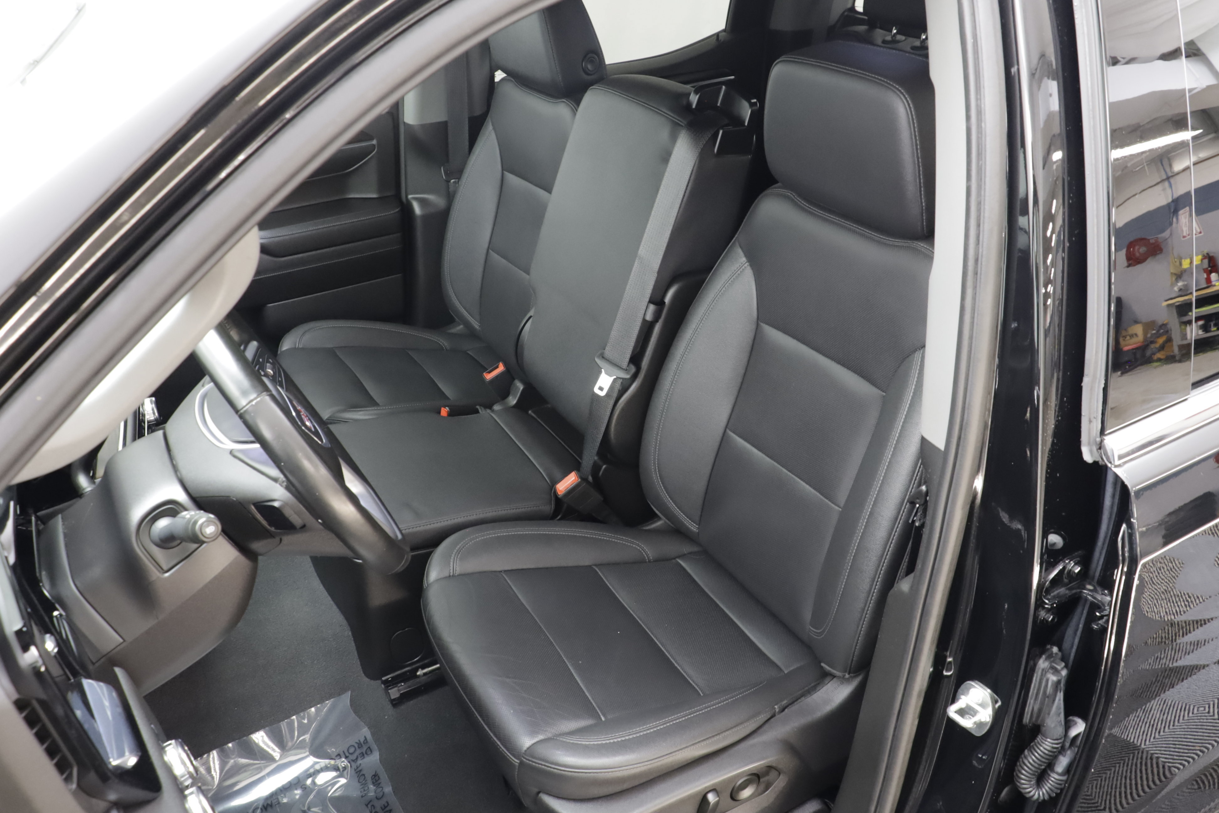 Used 2024 GMC Sierra 1500 SLT AWD/4WD image 16