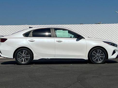 Used 2024 Kia Forte GT-Line FWD image 3