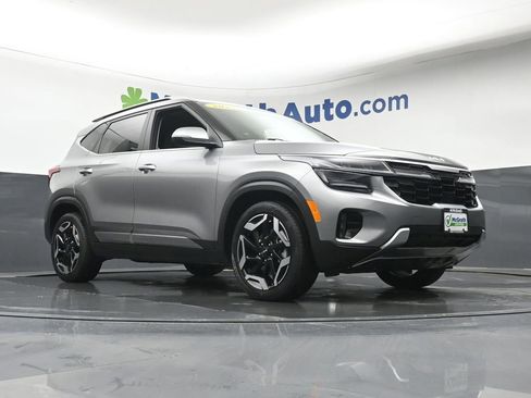 Used 2024 Kia Seltos SX w/ SX Sunroof Package AWD/4WD image 22