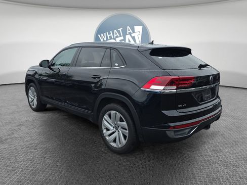 Used 2020 Volkswagen Atlas Cross Sport SE w/ Panoramic Sunroof Package AWD/4WD image 6