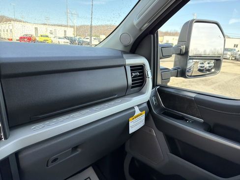 New 2026 Ford F350 XLT w/ XLT Premium Package AWD/4WD image 23