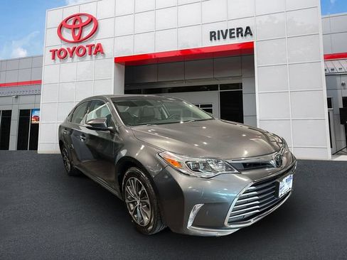 Used 2017 Toyota Avalon XLE w/ Carpet Mat Package FWD image 8