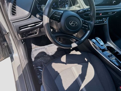 Used 2021 Hyundai Sonata SE FWD image 9