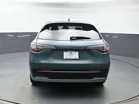 Certified 2024 Honda HR-V EX-L image 5