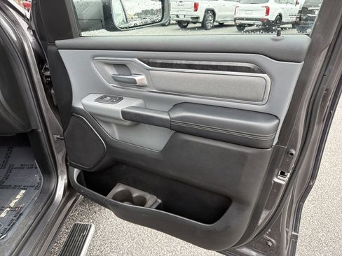 Used 2019 RAM 1500 Big Horn image 16
