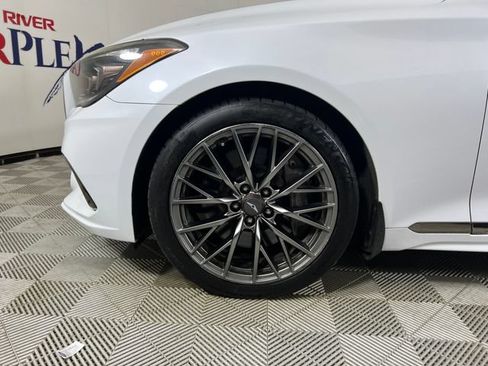 Used 2018 Genesis G80 3.3T Sport RWD image 25